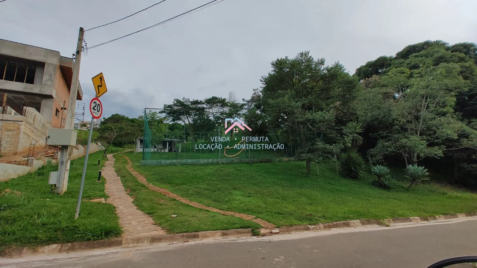 Imagem Terreno à venda Residencial dos Lagos área terreno 850 m2 - excelente localização empreendimento - I