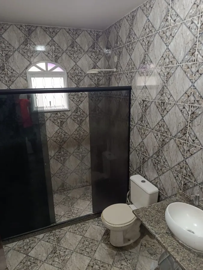 Imagem Casa em Condomínio para Venda em Itaboraí, Centro (Manilha), 4 dormitórios, 1 suíte, 2 banheiros, 1 vaga