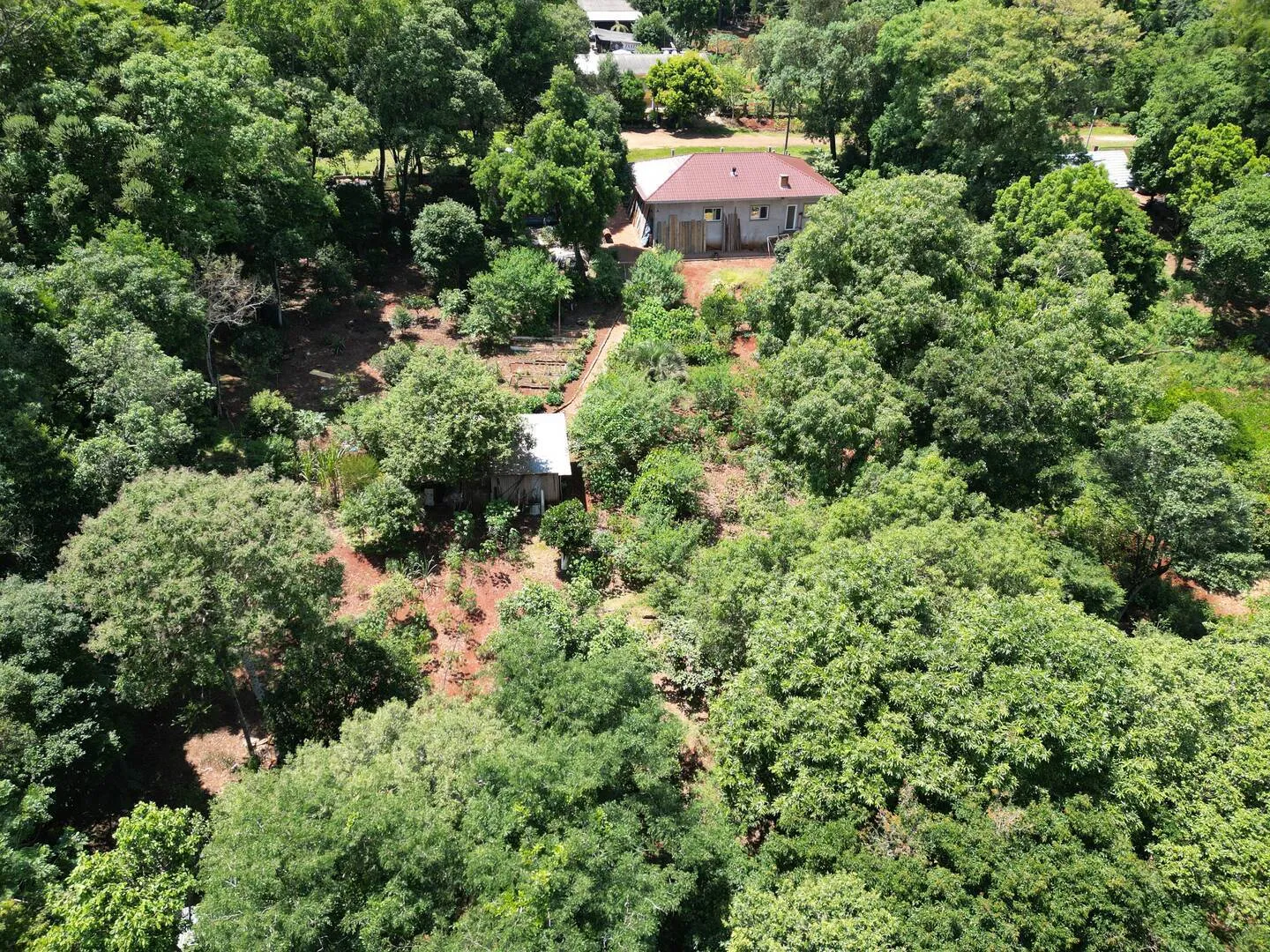 Imagem Chácara à venda em Cascavel, Colonia Barreiros - Casa sede, Ar condicionado, Água e Energia