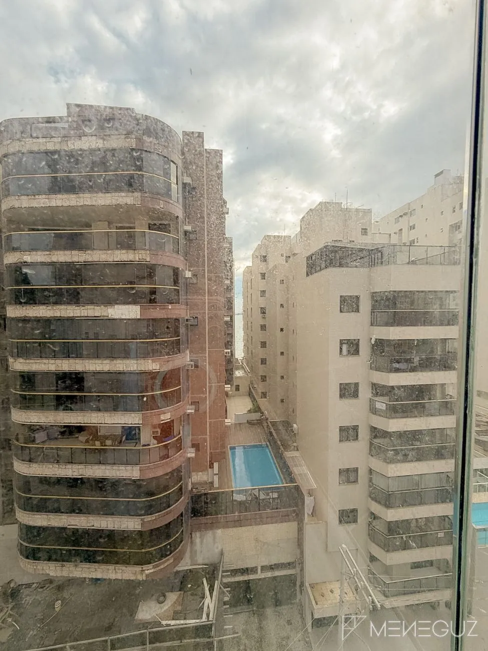 Imagem Apartamento 3 quartos a venda no final da Praia do Morro, na orla com lazer completo