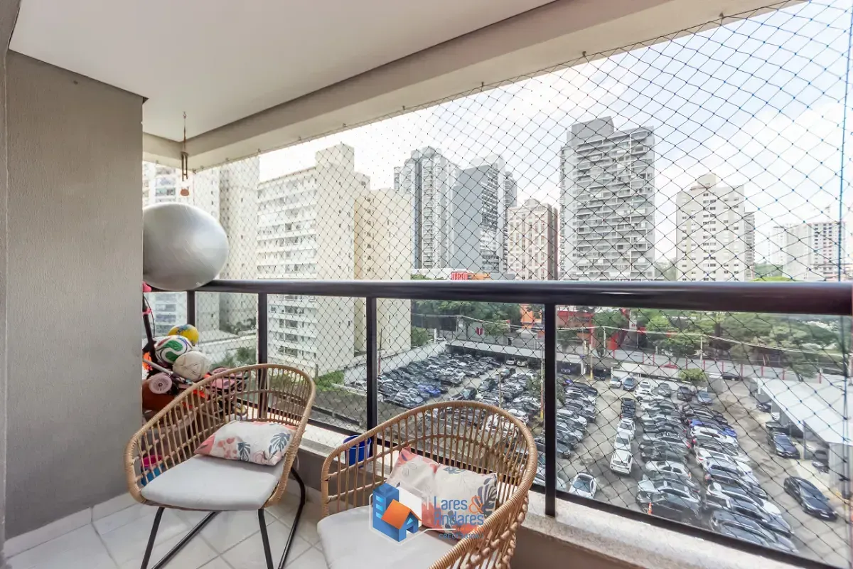 Imagem Apartamento para venda em Chácara Santo Antônio com 4 quartos, sendo 2 suítes, 137m²