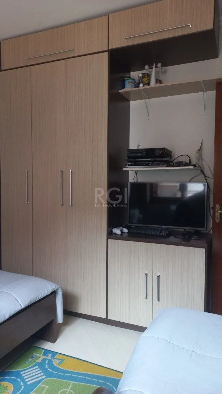 Imagem Casa para Venda - 135m², 3 dormitórios, sendo 1 suites, 2 vagas - Vale Do Sol