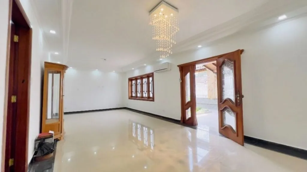 Imagem CASA COM 250,00 m² - CANTO DO FORTE - PRAIA GRANDE SP