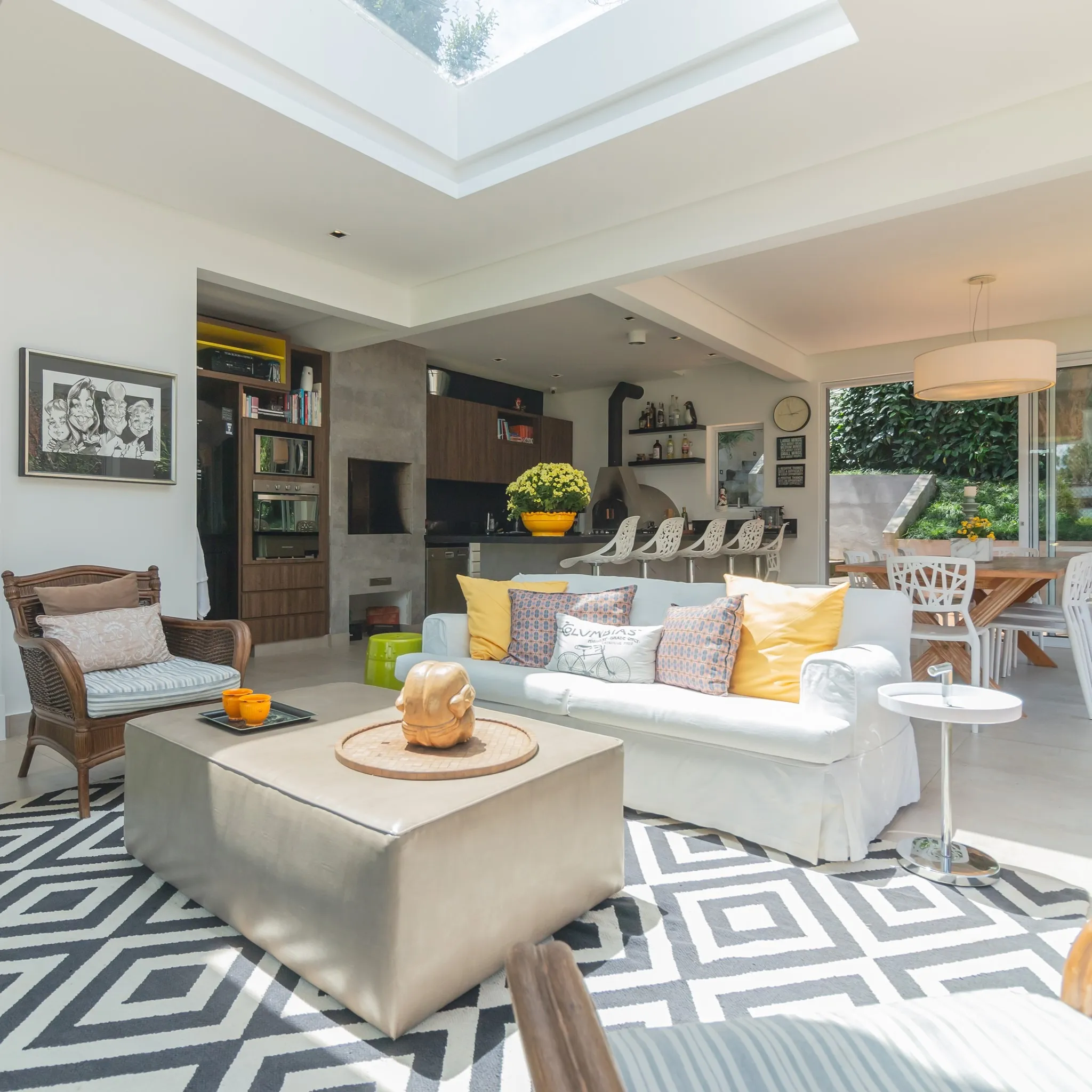 Foto do imóvel Casa Alto de Pinheiros 4 Suites com 6 vagas Arquitetura moderna Amplo Jardim em ALTO DE PINHEIROS, SÃO PAULO - SP