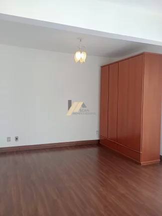Imagem Apartamento à venda com 3 quartos no Cambuí em Campinas, São Paulo.