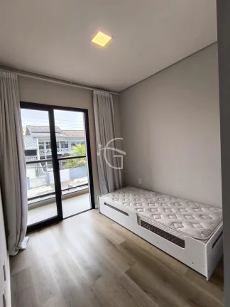 Imagem Você sonha em morar em uma casa espaçosa, confortável e cheia de estilo? Então essa é a oportunidade perfeita para você!