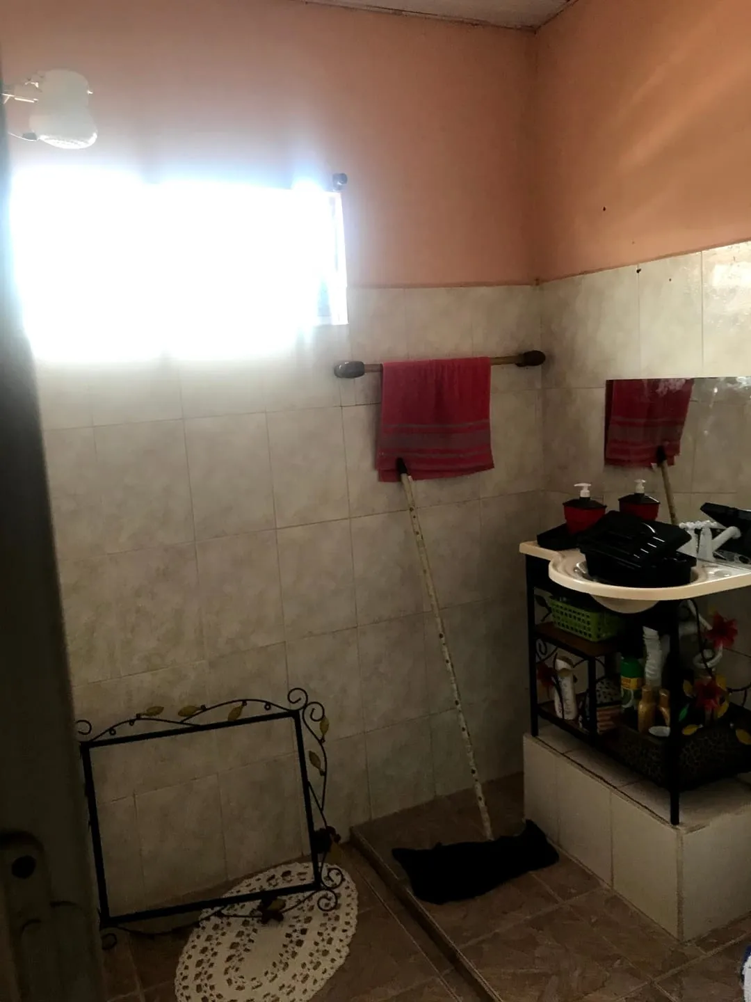 Imagem Casa à venda 4 Quartos, 1 Vaga, 300M², Residencial Ouro Verde, Pindamonhangaba - SP