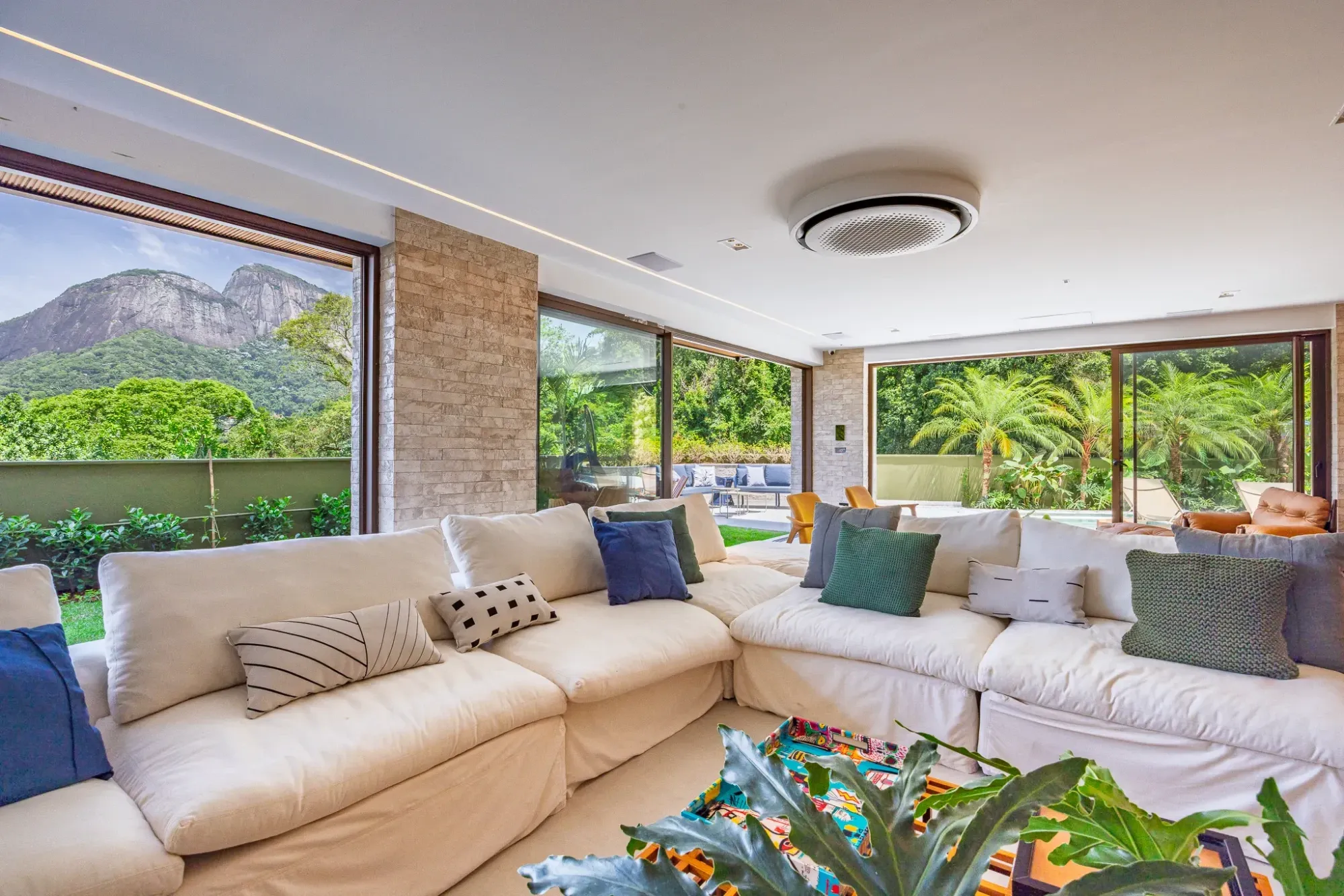 Imagem Casa com 5 Quartos à Venda, 598 m² em Gávea - Rio de Janeiro