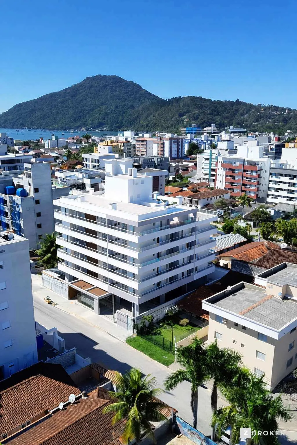 Imagem Apartamento à venda em Ubatuba, Itaguá, com 2 quartos, 70m2