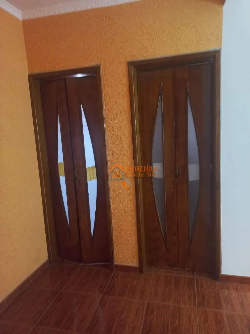 Imagem Sobrado com 9 dormitórios à venda, 317 m² por R$ 640.000,00 - Parque Mikail - Guarulhos/SP