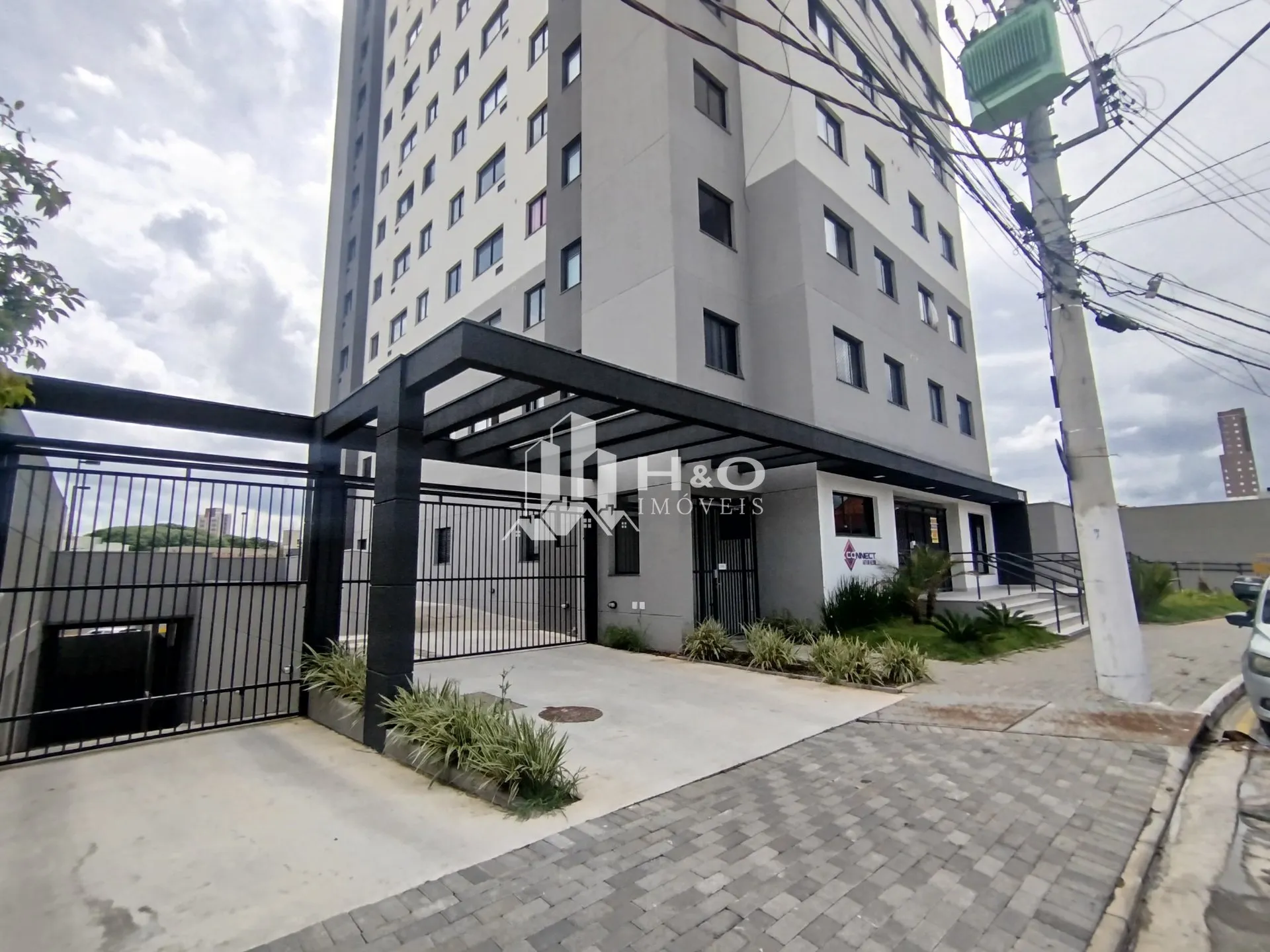 Imagem Oportunidade, Apartamento à venda no ARTUR ALVIM possui 40 metros quadrados com 2 quartos e uma vaga de garagem.