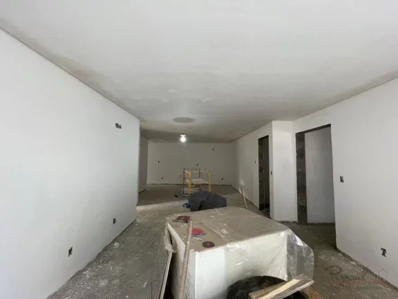 Imagem Este apartamento garden à venda em Jurerê oferece uma localização privilegiada, próximo à prai...