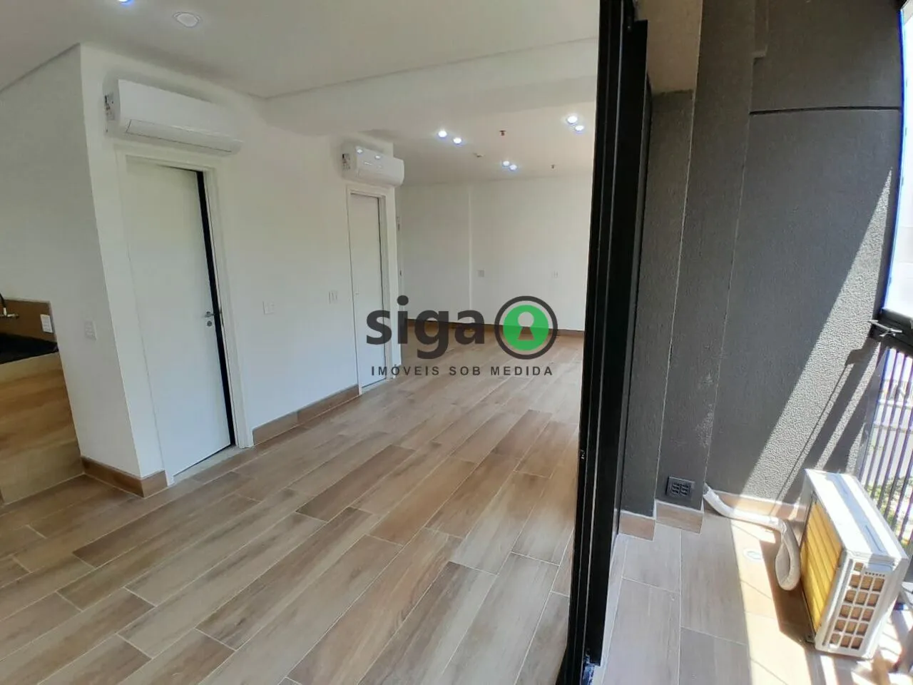 Imagem Sala Comercial para Locação no Butantã com 61m² de AU, 2 vagas , copa, banheiros, primeira locação