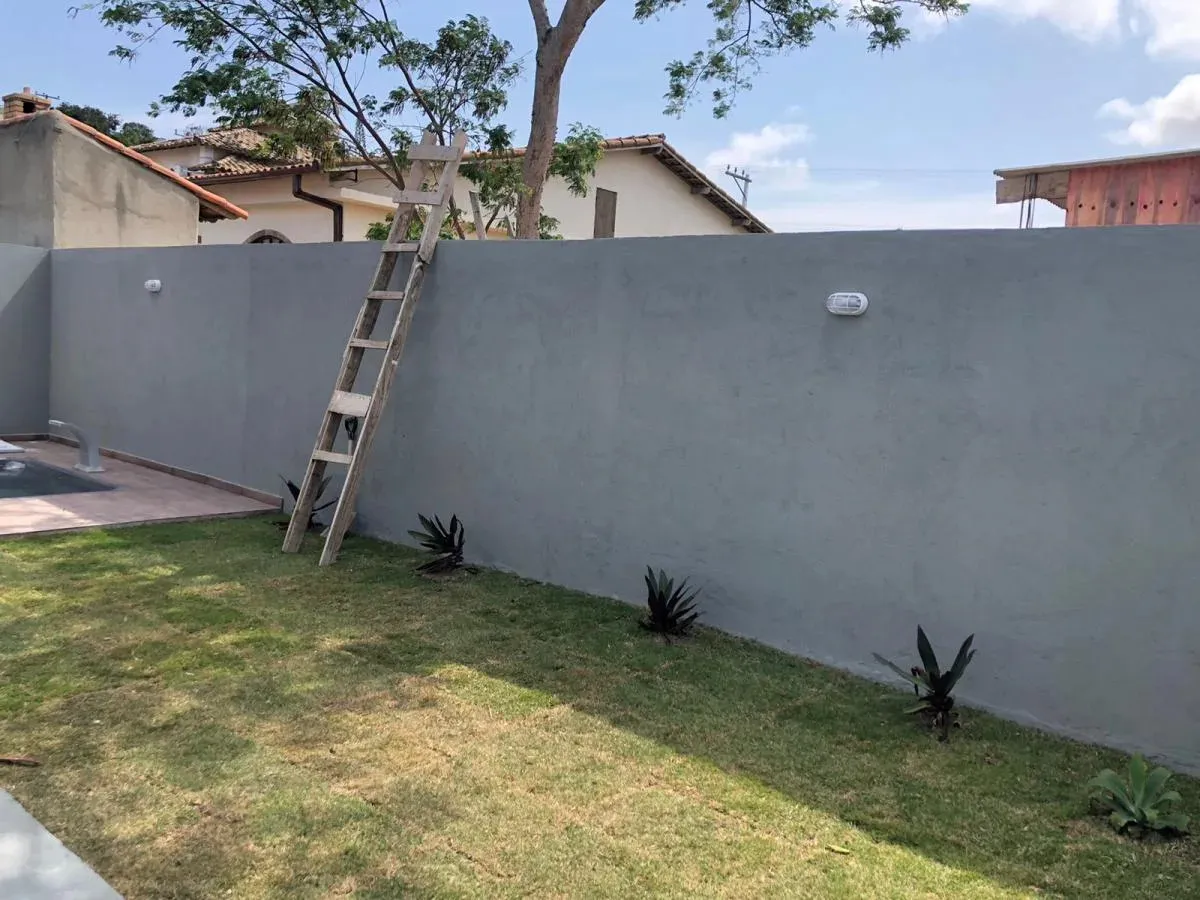 Imagem Casa em Condomínio para Venda em Cabo Frio / RJ no bairro Peró