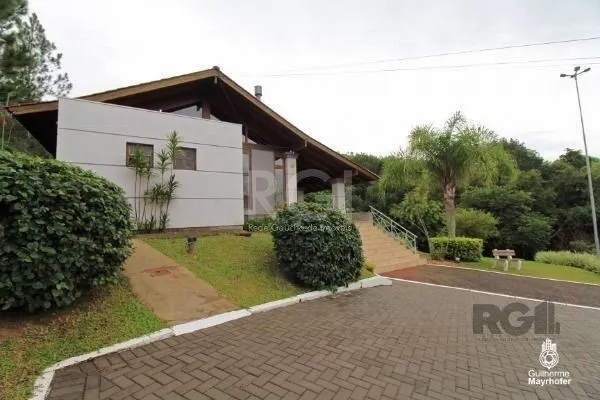 Imagem Casa de Condomínio em Hípica