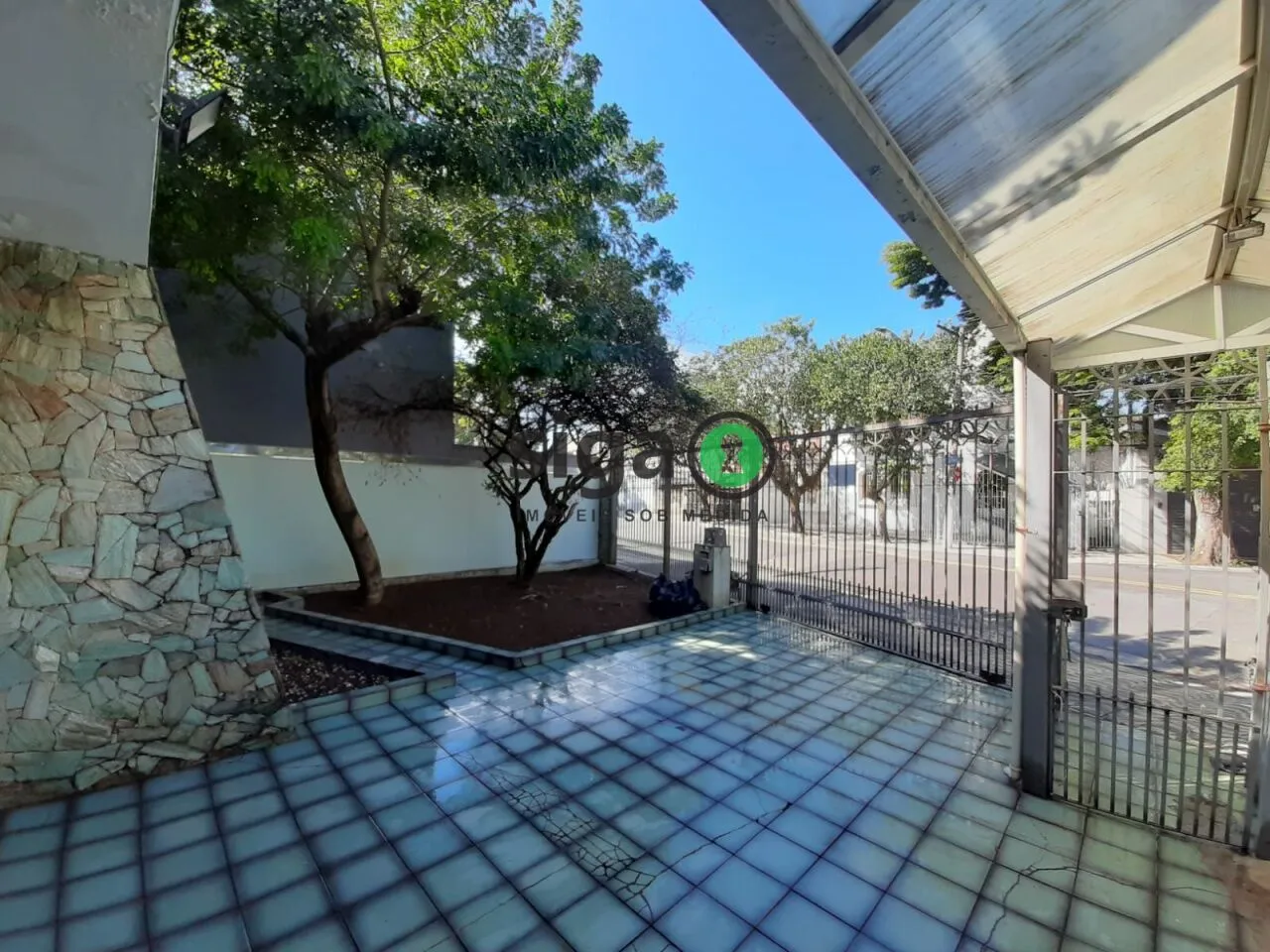 Imagem Sobrado Residencial - 276m², 8 quartos (4 Suítes) e 2 Vagas de em Campo Belo!!!!