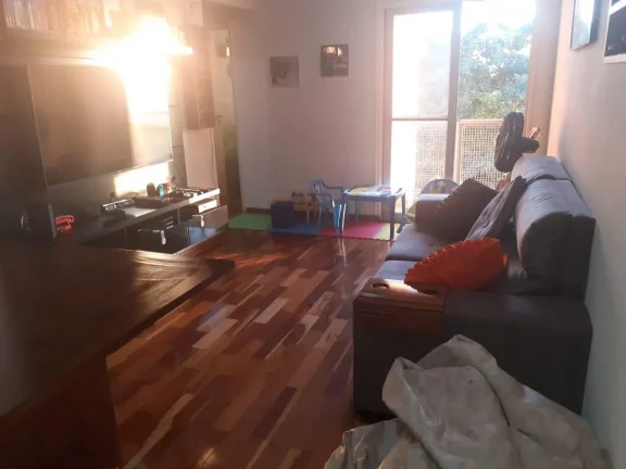 Imagem Apartamento com sala ampla, sacada, 3 dormitórios, sendo 1 suíte, 2 com armários embutidos, cozin...