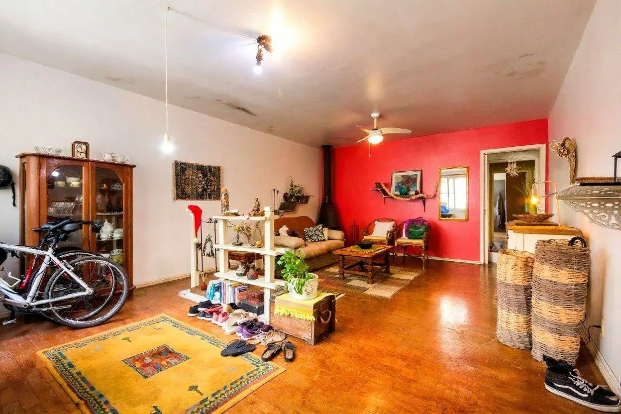 Imagem Vende-se apartamento com 2 quartos, 85m² e churrasqueira - Farroupilha