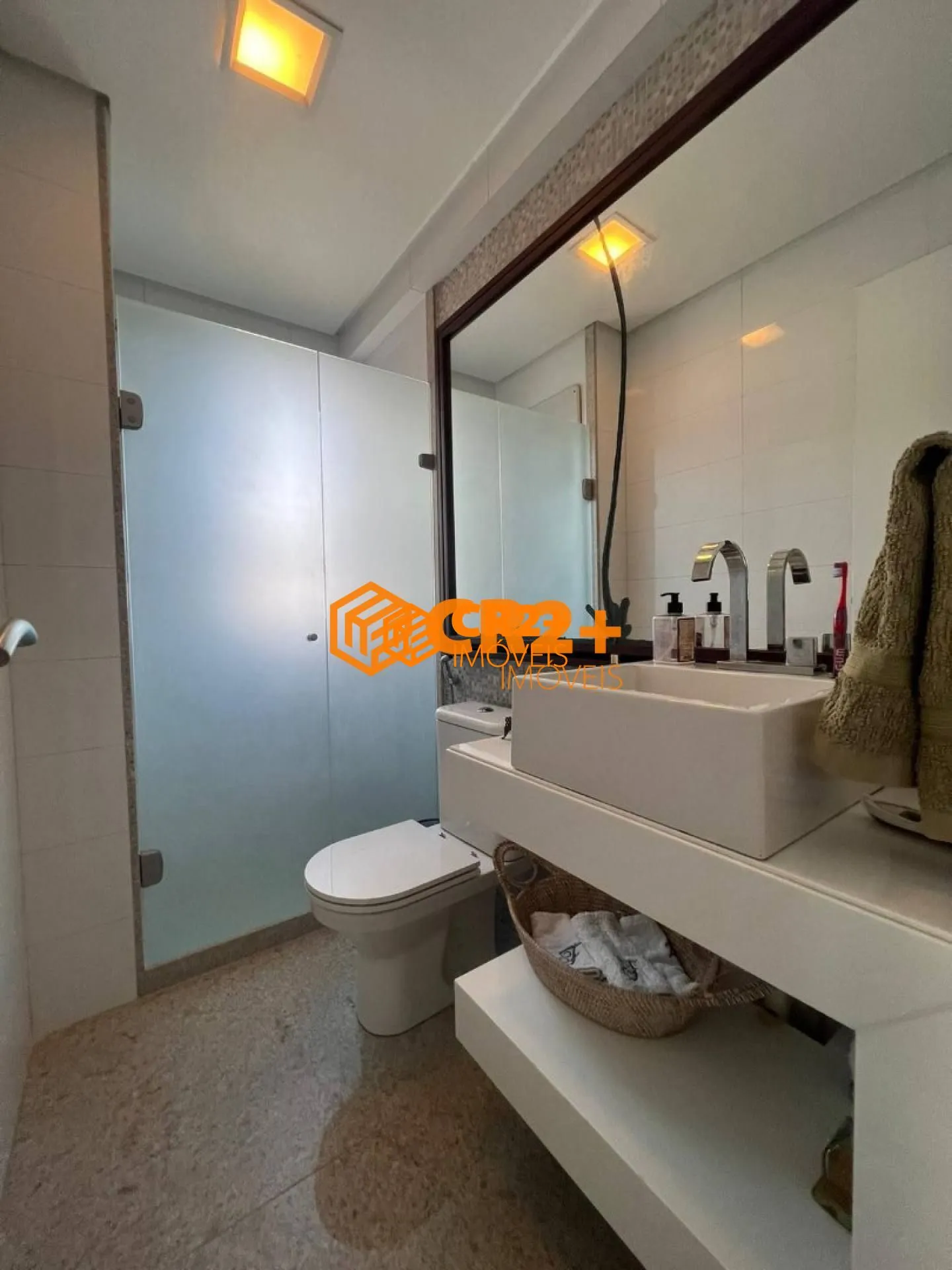 Imagem Apartamento à Venda com 03 quartos, 01 suíte em Boa Viagem com 137M².