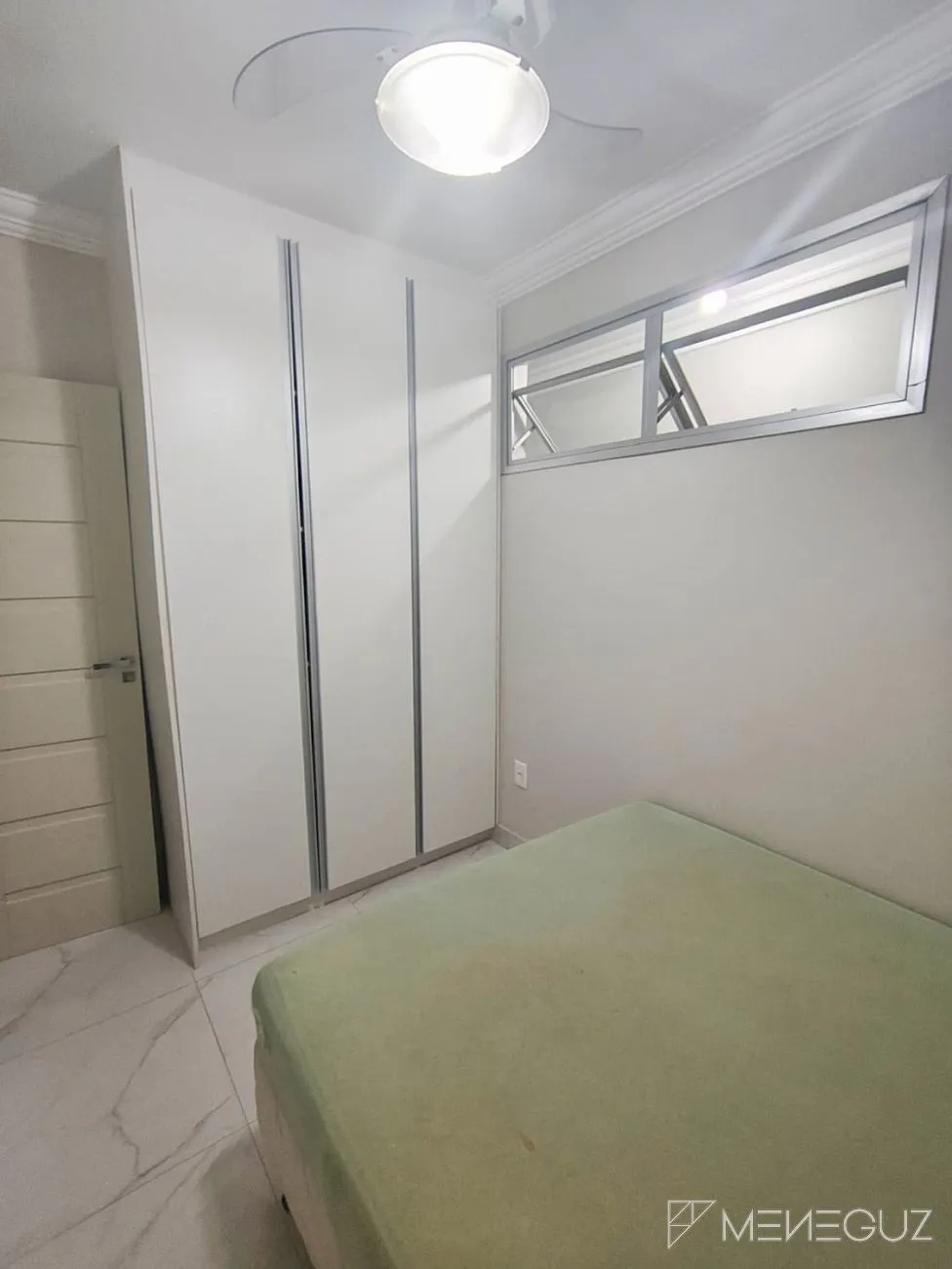 Imagem Apartamento 3 quartos a venda de frente total para o mar na Praia do Morro em OPORTUNIDADE!!