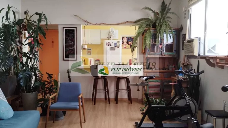 Imagem More em um apartamento de 60 metros quadrados com 1 quarto no miolo do Cambuí - Campinas - SP