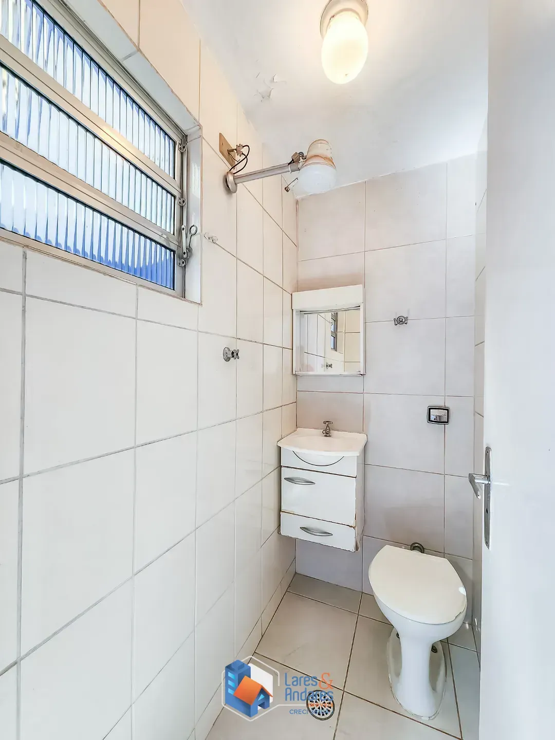 Imagem Casa para venda em Pinheiros com 2 quartos, 140m²