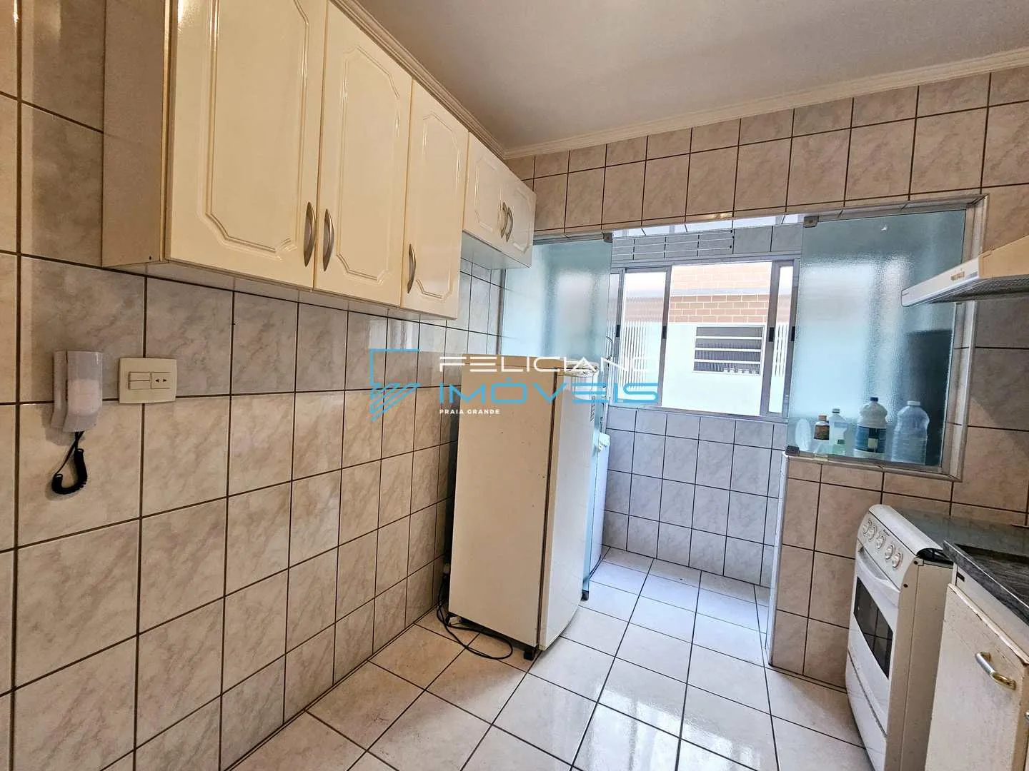 Imagem Apartamento com 2 quartos, Guilhermina, Praia Grande - R$ 331 mil, Cod: 4180