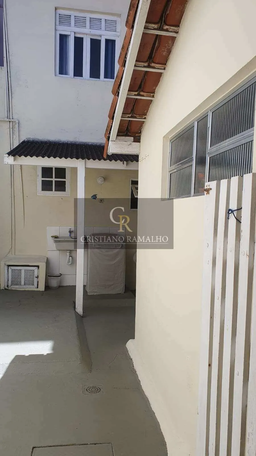 Imagem Casa à venda em Cabo Frio, Vila Nova, com 6 quartos, 136,00m2