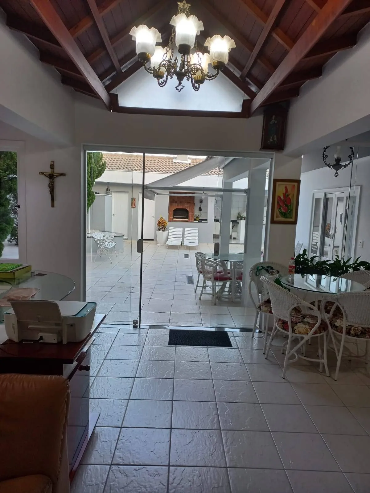 Imagem Luxuosa Casa em Santana de Parnaíba ? 5 Suítes, Piscina Iluminada e Área Gourmet