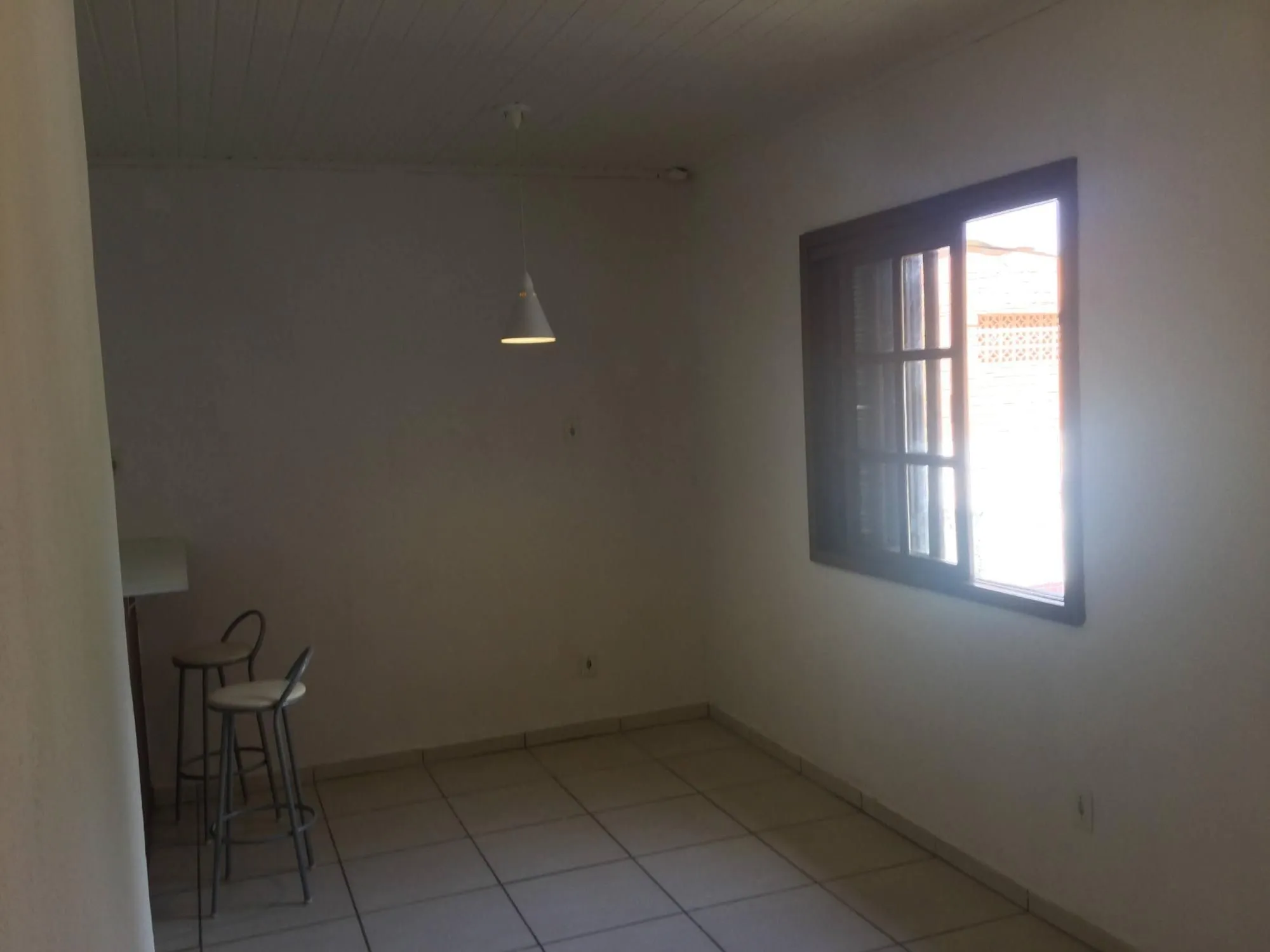 Imagem Oportunidade- Terreno com 300m² com duas casas!!!