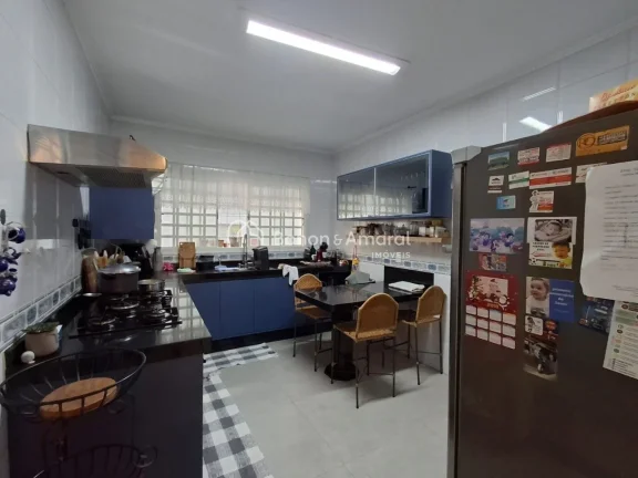 Imagem Espaçosa e projetada para quem valoriza conforto, praticidade e qualidade de vida, esta casa oferec...