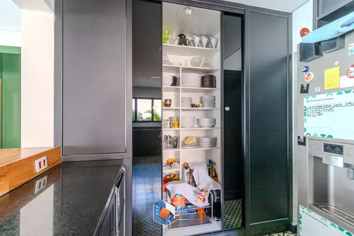 Imagem Apartamento para venda em Ipiranga com 4 quartos, sendo 3 suítes, 182m²