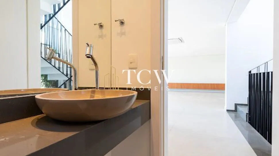 Imagem Casa em Condomínio à Venda no Brooklin | 4 Suítes | 401 m² | Piscina Privativa | 4 Vagas