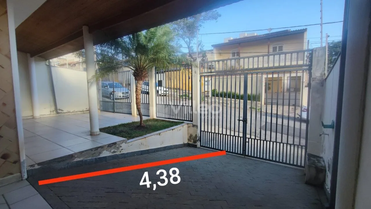 Imagem Se você procura um imóvel espaçoso, versátil e pronto para receber sua família com conforto, es...