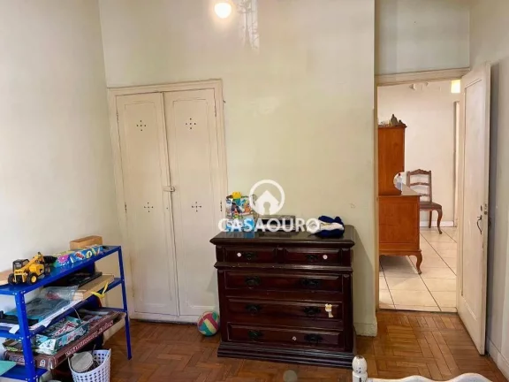 Imagem Casa com 6 quartos à venda - Cruzeiro - Belo Horizonte/MG