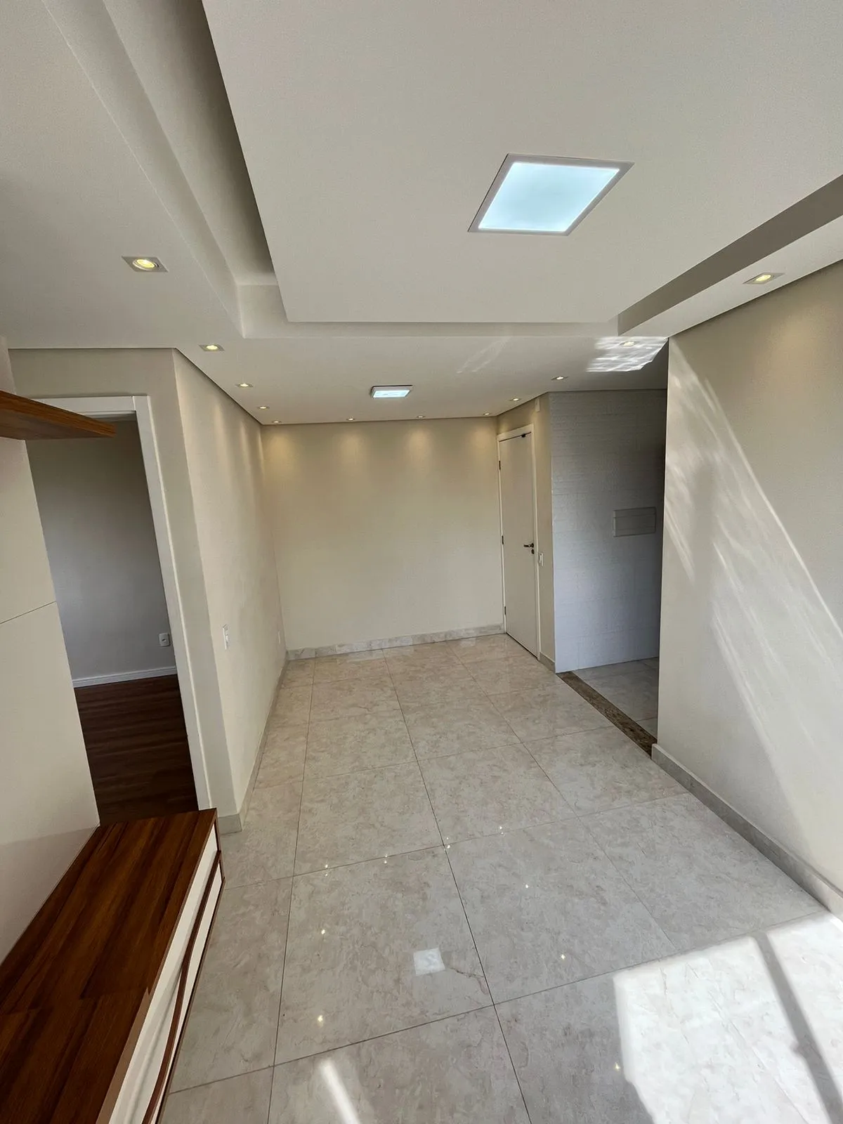 Imagem VENDO LINDO APARTAMENTO DE DOIS DORMITÓRIOS NA AV. MIGUEL YUNES!!