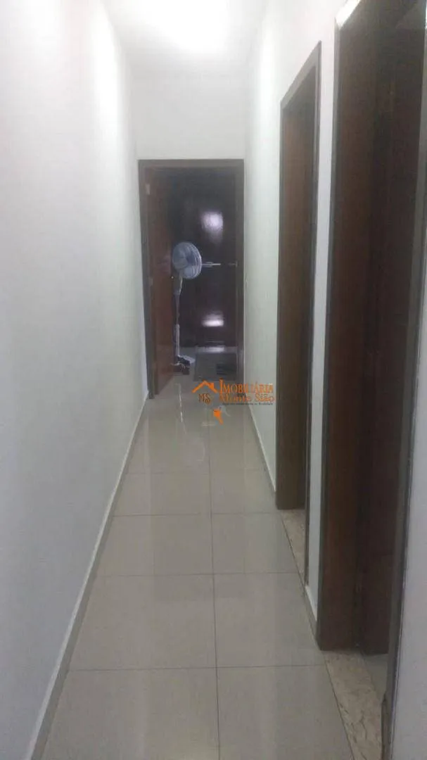 Imagem Sobrado com 2 dormitórios à venda, 146 m² por R$ 372.000,00 - Jardim Guaracy - Guarulhos/SP