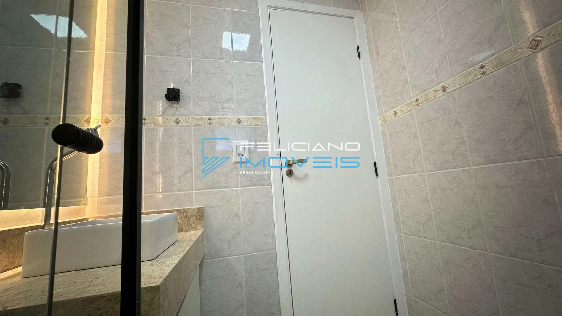 Imagem Apartamento com 2 quartos, Balneário Maracanã, Praia Grande - R$ 450 mil, Cod: 7200