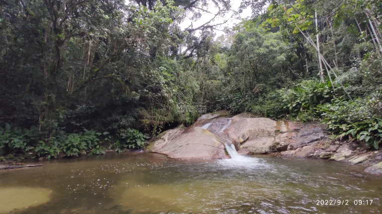 Imagem Sítio a VENDA, com várias lindas cachoeiras, a 4Km da SC 108, de fácil acesso. Lugar Maravilhoso em meio a natureza! Propriedade ótima para investime