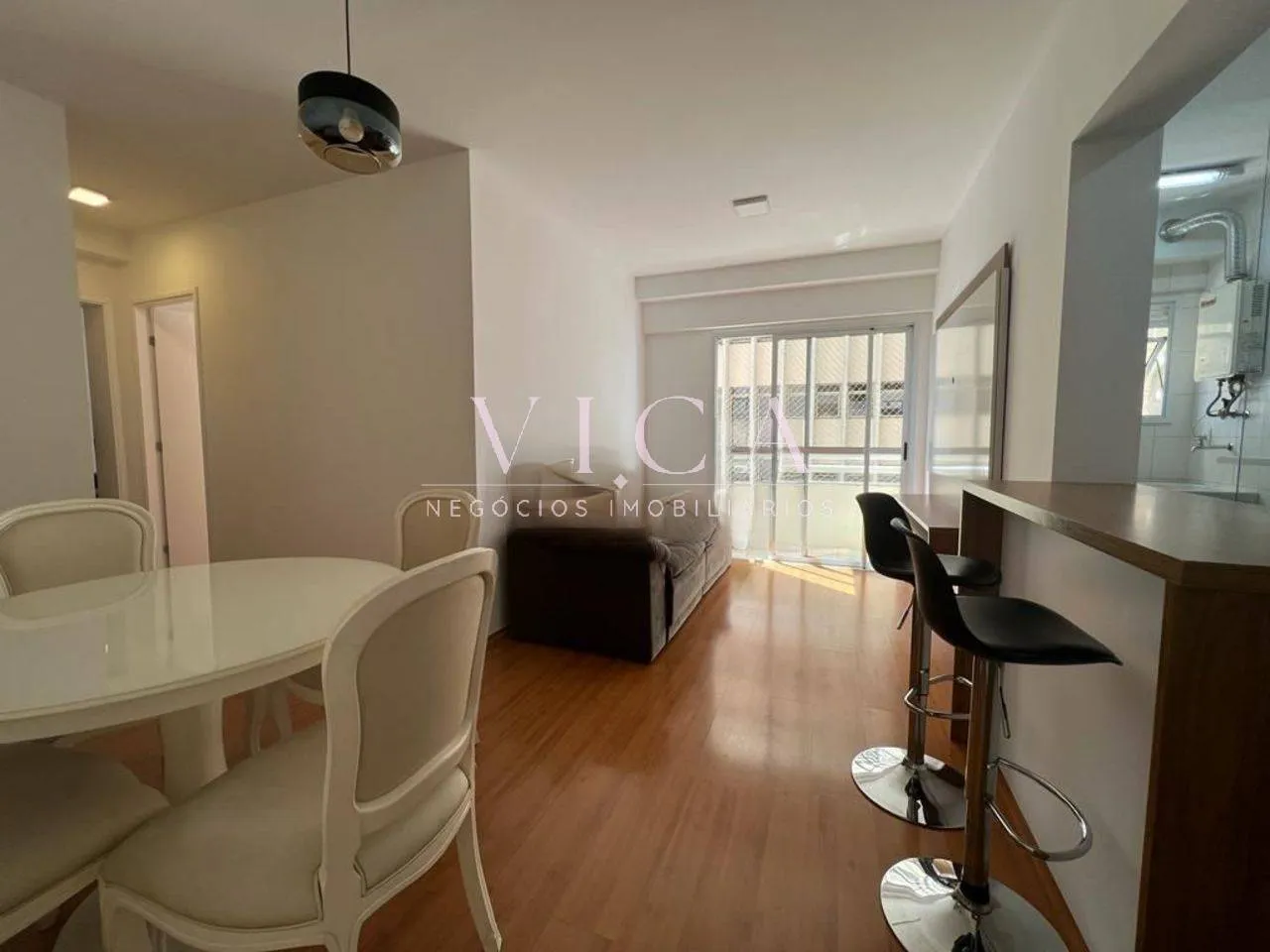 Foto do imóvel Apartamento Mobiliado de 2 dormitórios para alugar, 68 m² - Alphaville SP