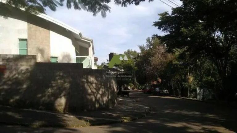 Imagem Excelente Casa em Loteamento Fechado