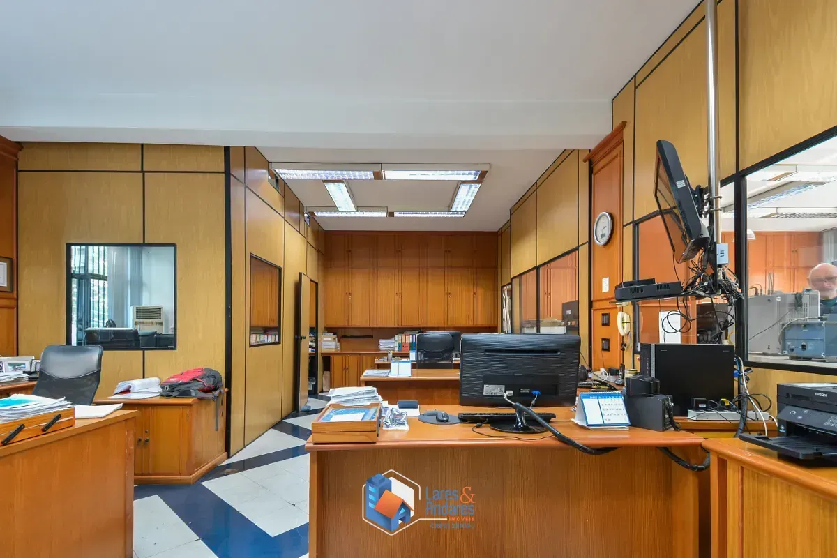 Imagem Casa comercial para venda em Paraíso, 750m²