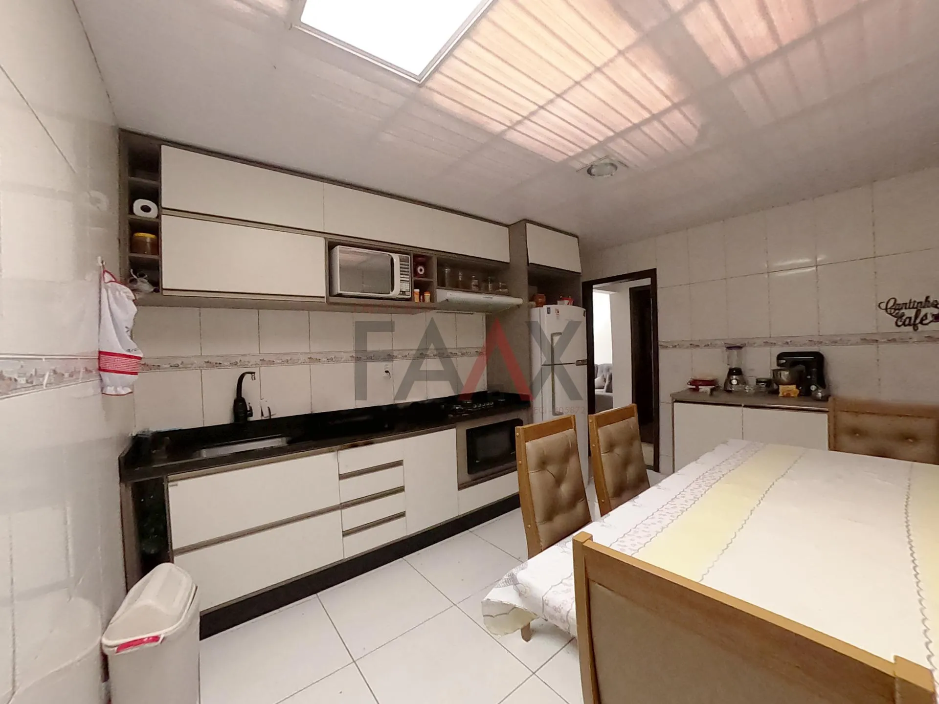 Imagem Casa a venda no Bairro Boqueirão Contendo 01 Cozinha 01Sala de Tv 01 Sala de