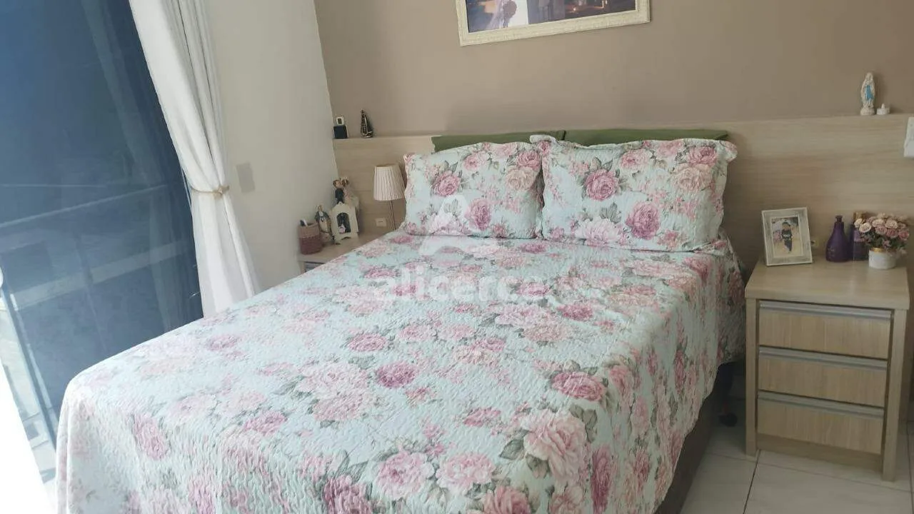 Imagem Sobrado à venda com 2 quartos , 70m² em Potecas São José