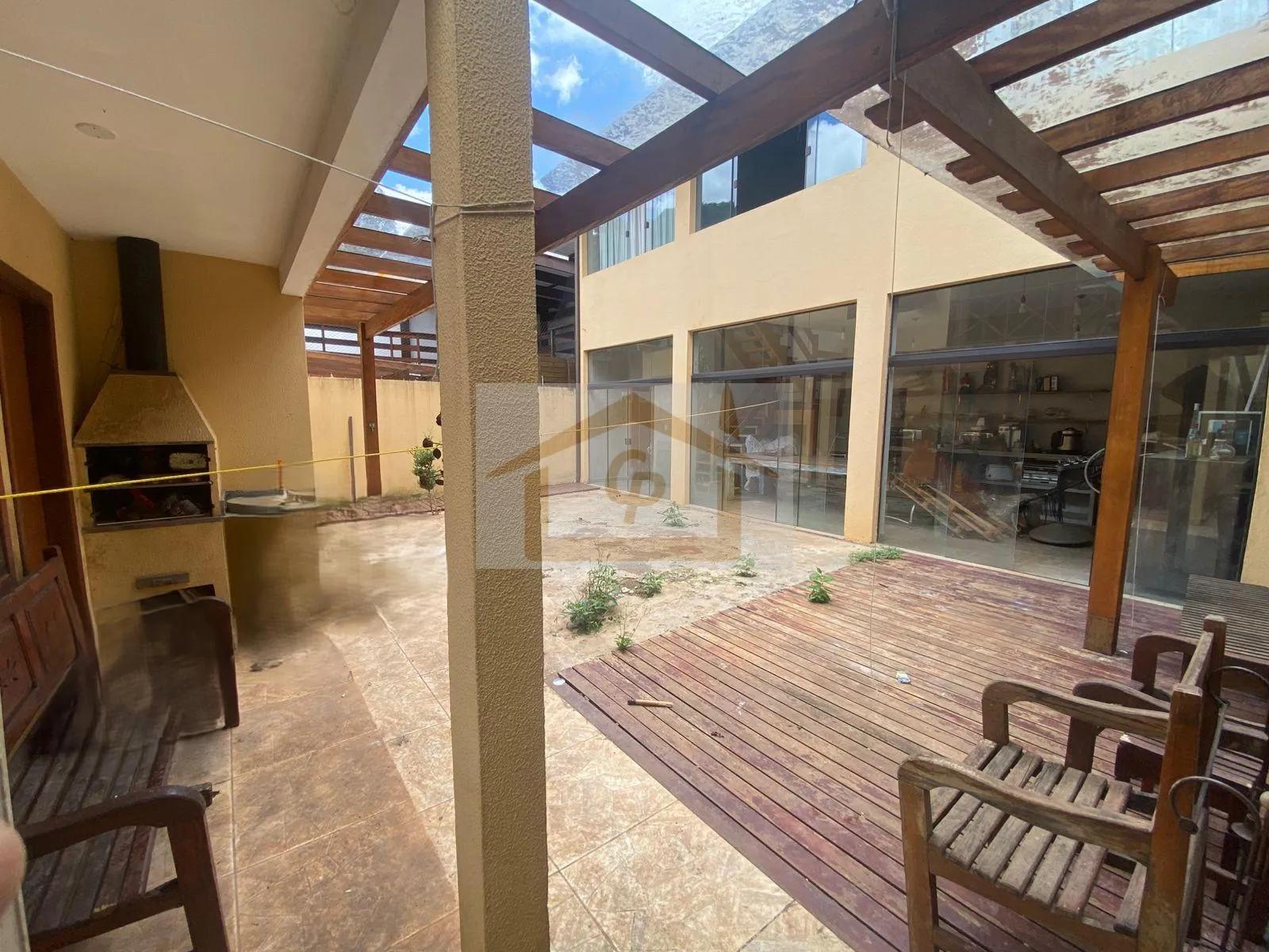 Imagem Vila Diva, Tradicional bairro da Granja Viana, 3 quartos (1 suíte) 3 vagas