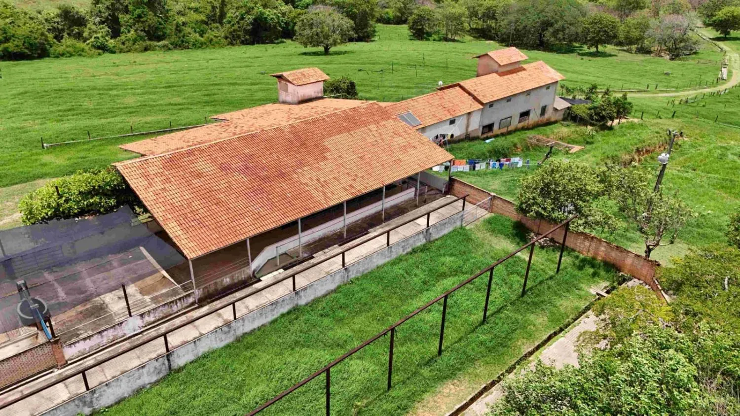 Imagem FAZENDA À VENDA - MORRO DA GARÇA (MG) 165 hectares de área total,