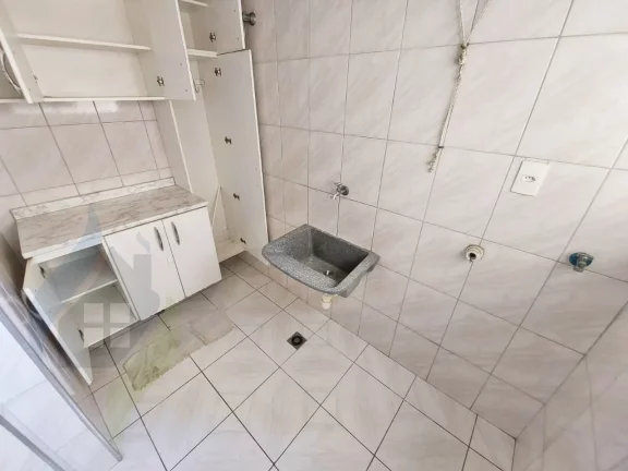 Imagem Apartamento de 2 dormitórios, 1 banheiro, 1 vaga, com 57m² em Rudge Ramos, São Bernardo do Campo