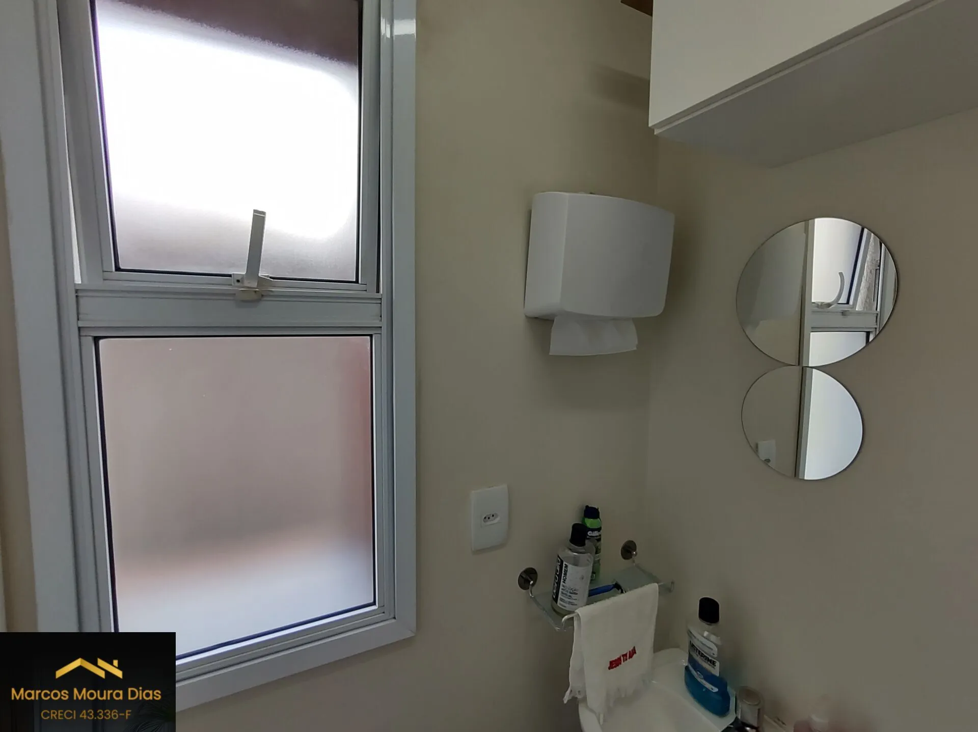 Imagem Conjunto mobiliado com ar condicionado à venda, 33 m², 2 banheiros e 1 Vaga de Garagem - Pompeia - São Paulo/SP