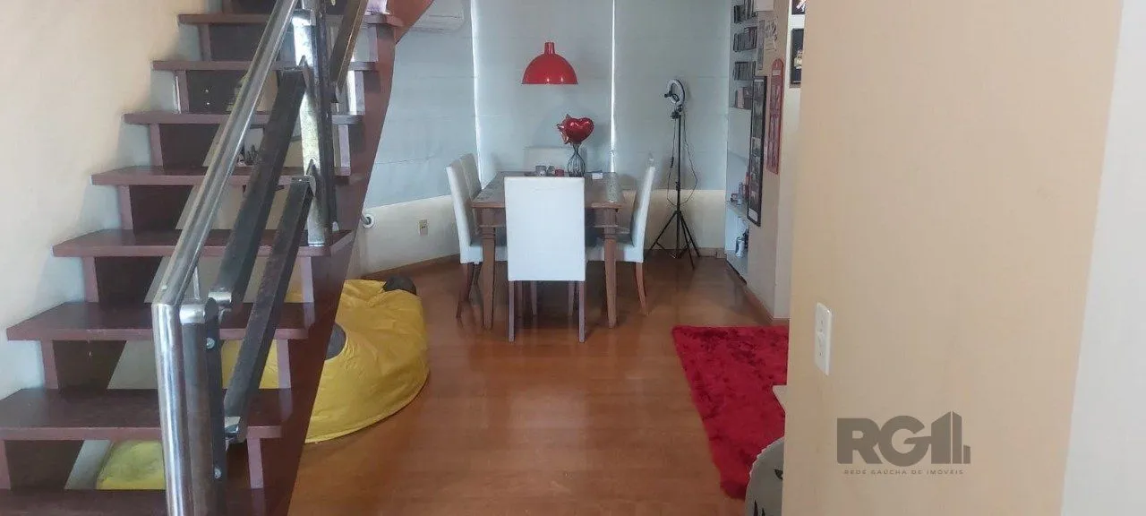 Imagem Cobertura à venda 2 quartos, suite e 2 vagas de garagem bairro Santana, Porto A