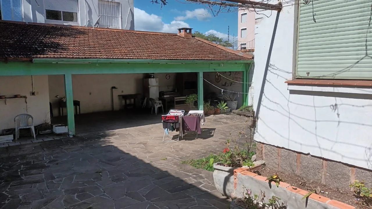 Imagem Casa no Bairro Petrópolis